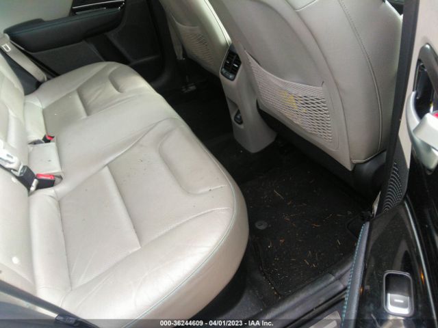 KNDCE3LC2H5052556 KIA Niro Touring