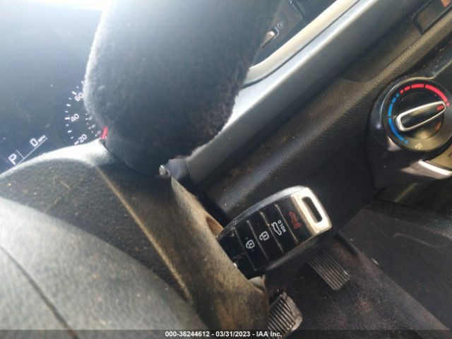 3KPA24AB2KE209319 KIA RIO S