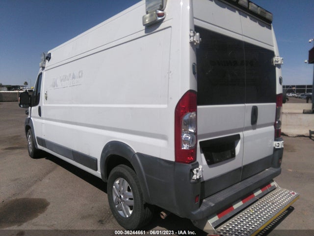 RAM Promaster Cargo Van 2016 3C6URVHG3GE114721 Image 3