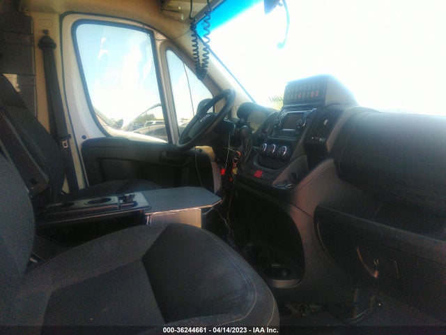 RAM Promaster Cargo Van 2016 3C6URVHG3GE114721 Image 5