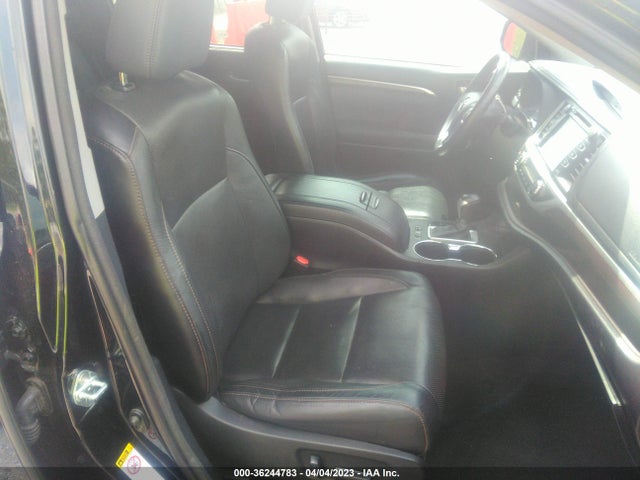 Toyota Highlander Limited 2016 5TDYKRFH0GS147764 Image 7