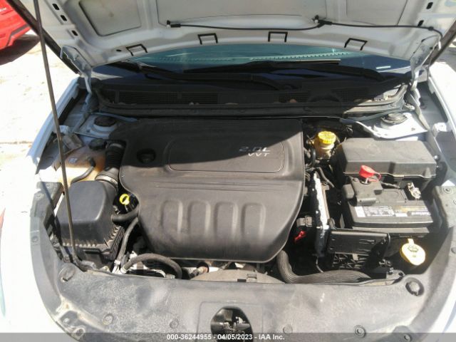 1C3CDFAA0FD213337 Dodge DART SE