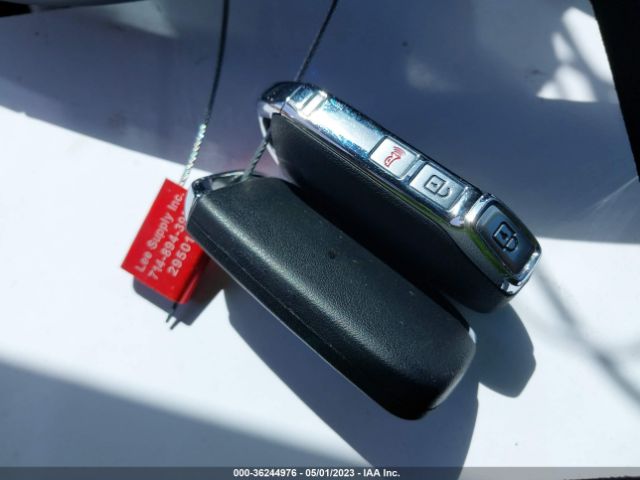 KNDERCAA3P7397337 KIA SELTOS EX