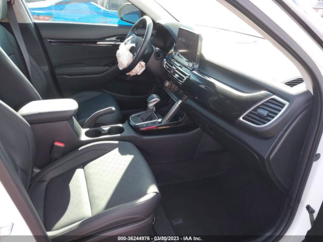 KNDERCAA3P7397337 KIA SELTOS EX