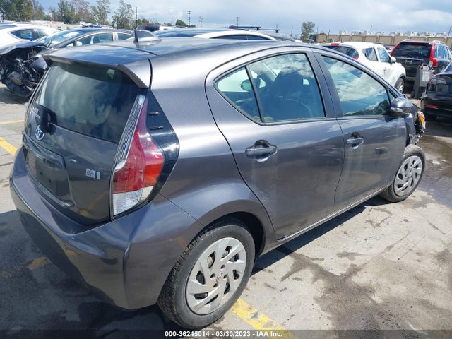 Toyota Prius C One/two/three/four 2016 JTDKDTB39G1137870 Image 6