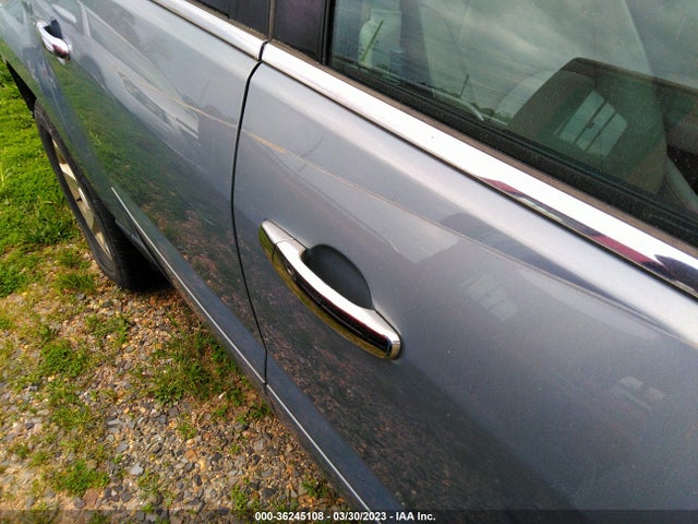 2007 SATURN OUTLOOK XR VIN: 5GZER23717J139296