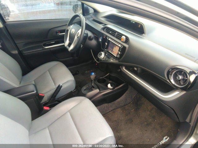 Toyota Prius C One/two/three/four 2015 JTDKDTB34F1107707 Image 6