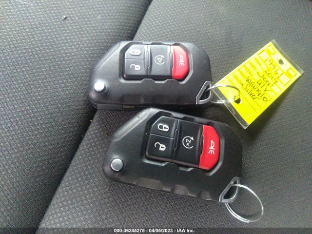 1C4HJXDG8KW606713 Jeep Wrangler Unlimited Sport S