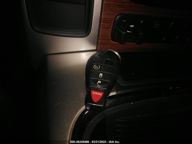 RAM 2500 Laramie 2016 3C6UR5NL7GG102772 Image 3