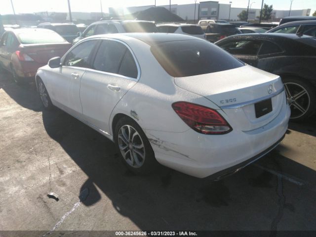 55SWF4JB1FU083303 Mercedes-Benz C-class C 300