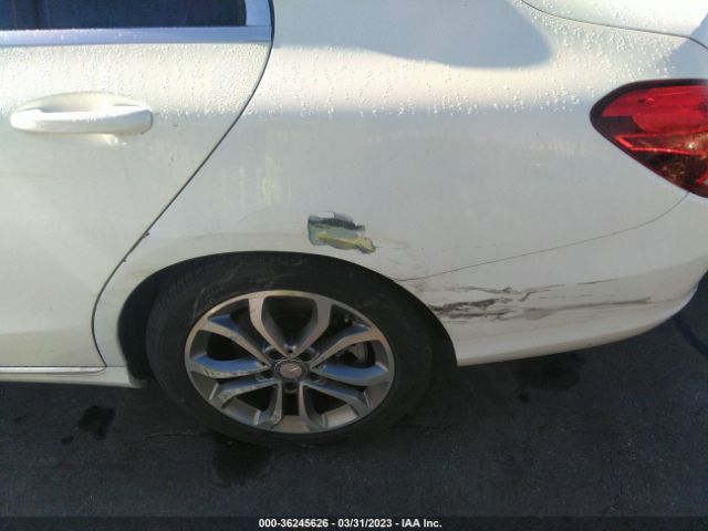 55SWF4JB1FU083303 Mercedes-Benz C-class C 300