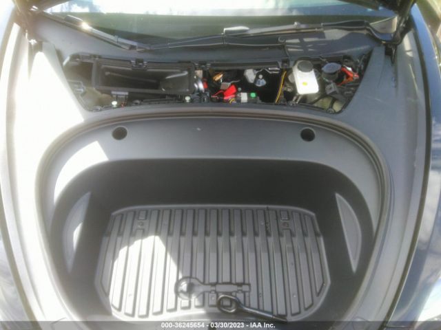 5YJ3E1EA8NF331603 Tesla MODEL 3