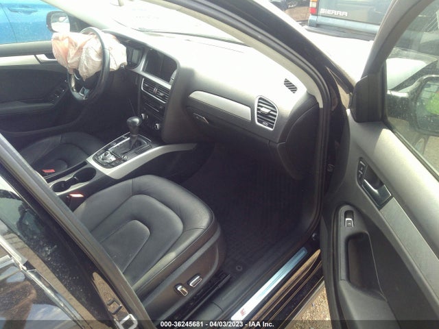 WAUAFAFL3GN012650 Audi A4 PREMIUM
