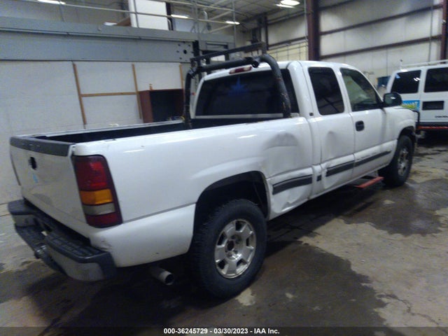 2000 CHEVROLET SILVERADO 1500 VIN: 1GCEK19V3YE372709