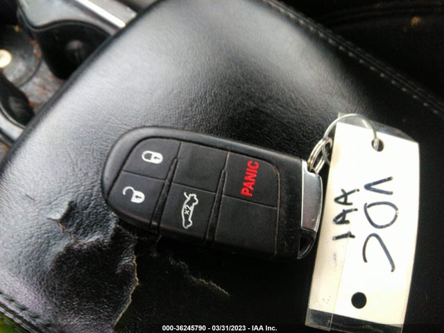 1C3CCCAB3FN626910 Chrysler 200 Limited