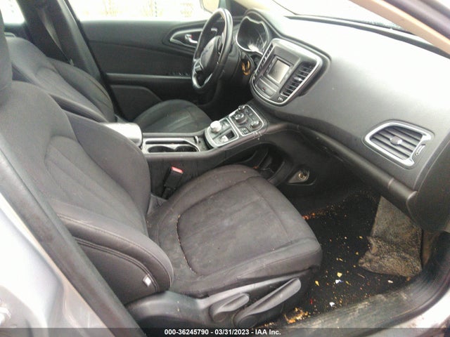 1C3CCCAB3FN626910 Chrysler 200 Limited