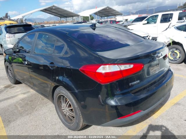 KNAFK4A60F5426844 KIA FORTE LX