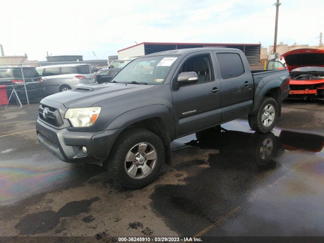 Toyota Tacoma Prerunner 2014 3TMJU4GNXEM170601 Image 2