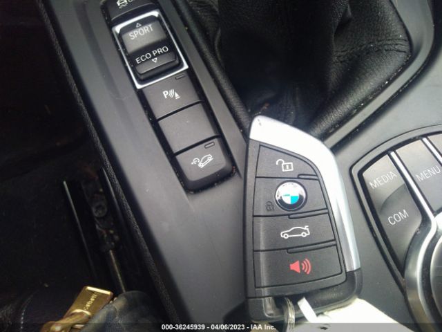 WBXHT3C33J5F90321 BMW X1 Xdrive28i