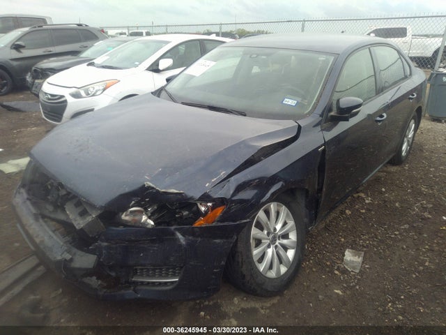 1VWAT7A37FC005083 Volkswagen Passat 1.8t Wolfsburg Ed