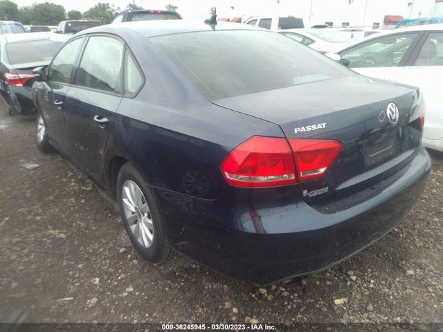 1VWAT7A37FC005083 Volkswagen Passat 1.8t Wolfsburg Ed