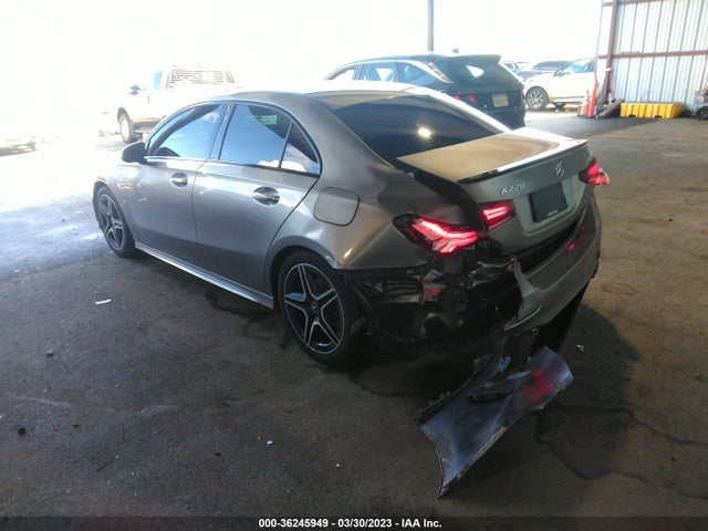 Mercedes-Benz A-class A 220 2019 WDD3G4EB5KW026951 Image 4
