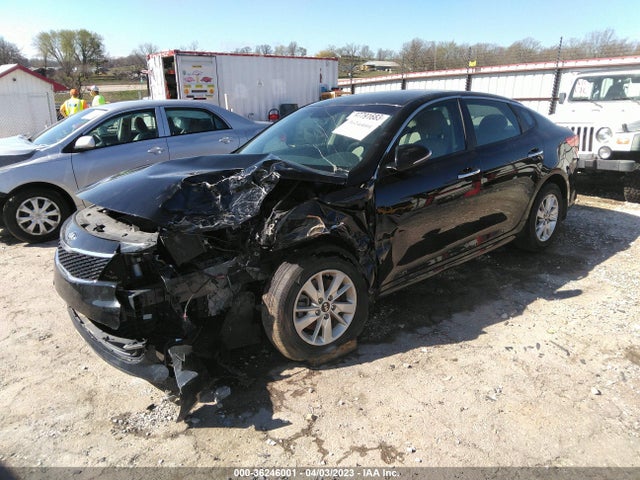KIA Optima Lx 2016 5XXGT4L32GG035697 Image 2
