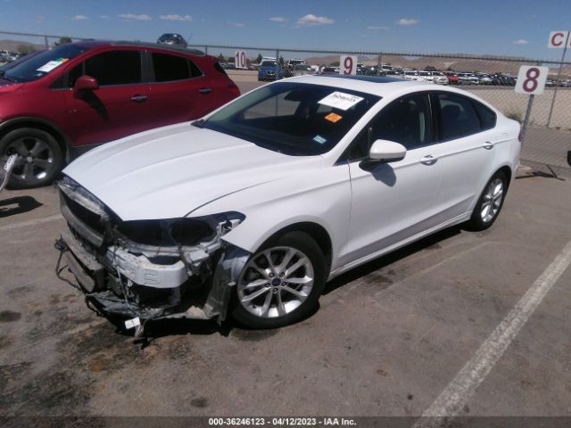 3FA6P0HD4LR172832 Ford FUSION SE