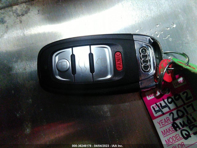 WA1D7AFP7HA042740 Audi Q5 Premium Plus