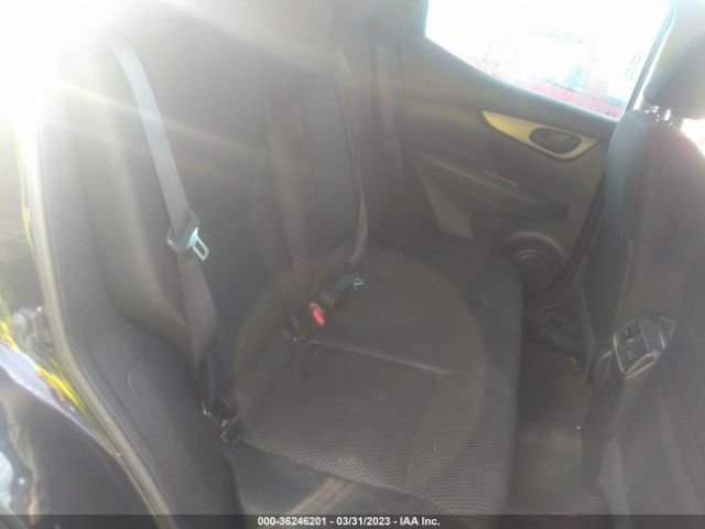 JN1BJ1CP7KW231226 Nissan Rogue Sport S