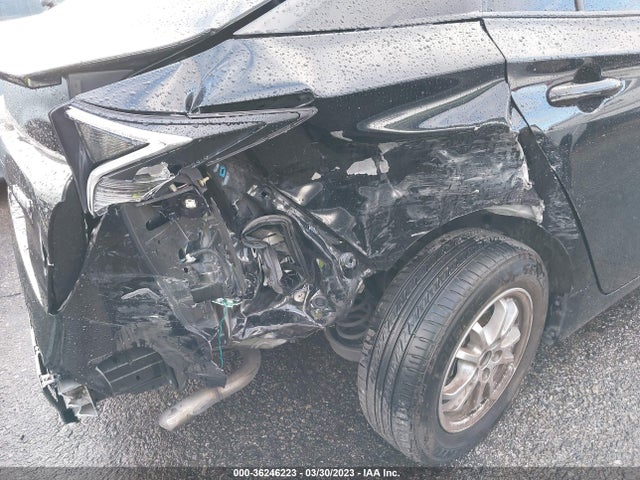 Toyota Prius Two 2016 JTDKBRFU9G3005322 Image 6