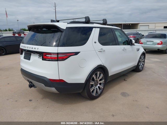 2018 Land Rover Discovery, VIN: SALRT2RV1JA054758