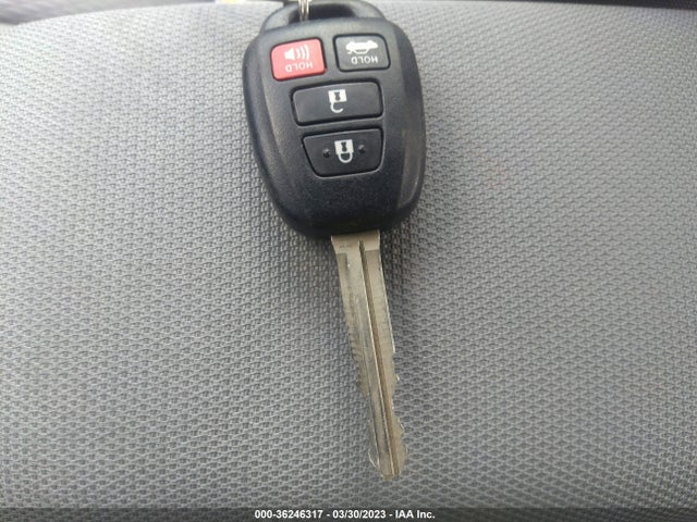 Toyota COROLLA LE 2015 5YFBURHE4FP183158 Image 11