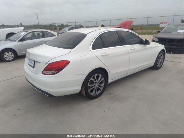 55SWF4JB4FU061067 Mercedes-Benz C-class C 300