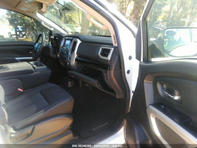 1N6AA1EK0HN527954 Nissan TITAN SV