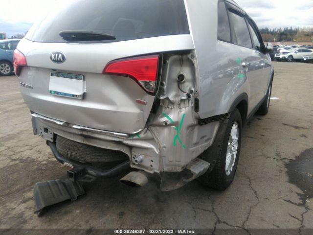 5XYKTCA69EG496888 KIA SORENTO LX