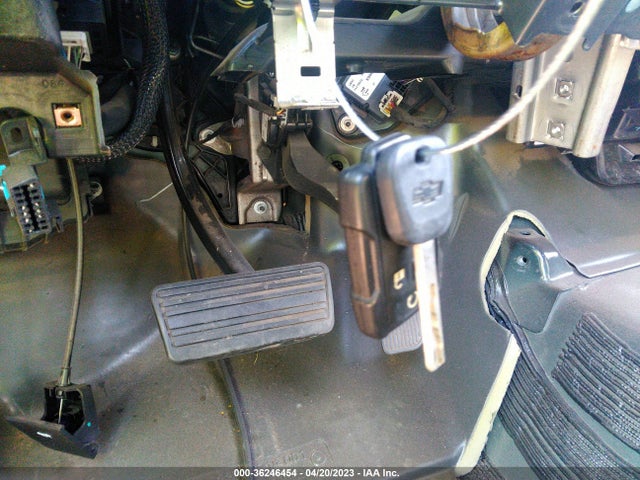 Chevrolet Silverado 1500 Lt 2017 1GCNKREC2HZ196456 Image 11