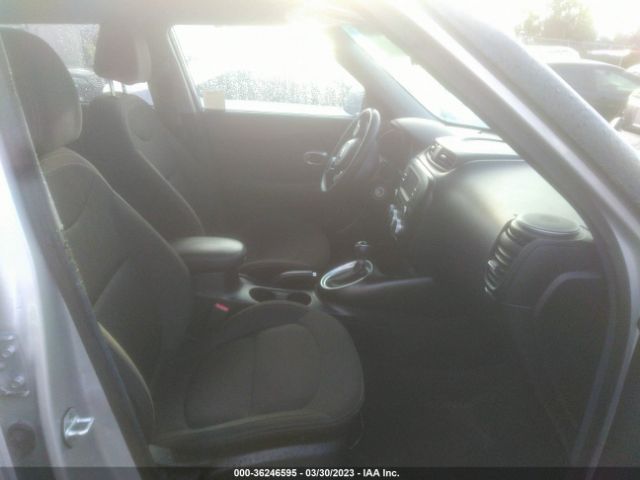 KNDJN2A24K7024068 KIA Soul Base