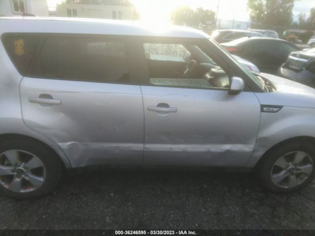 KNDJN2A24K7024068 KIA Soul Base