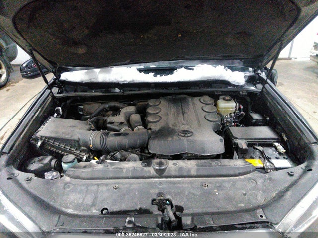 2021 TOYOTA 4RUNNER VENTURE VIN: JTEHU5JR2M5842568