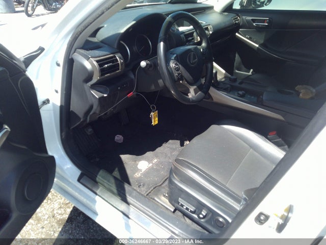 Lexus IS 250 2014 JTHBF1D21E5032215 Image 7