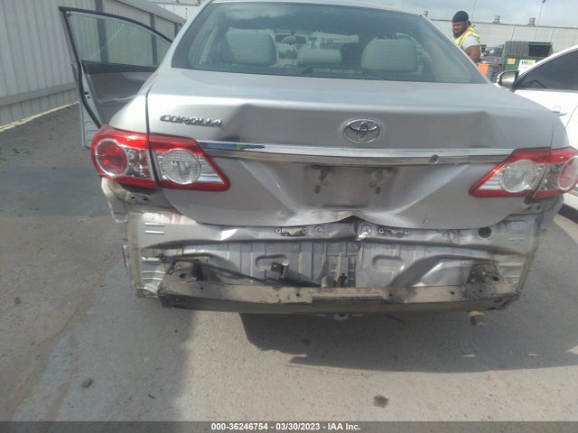 2013 TOYOTA COROLLA L/LE/S VIN: 5YFBU4EE9DP136163