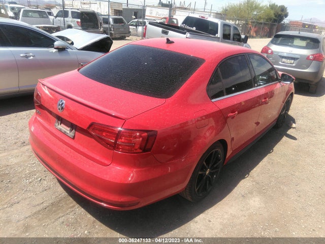 3VW4T7AJ5FM329479 Volkswagen Jetta Sedan 2.0t Gli Sel