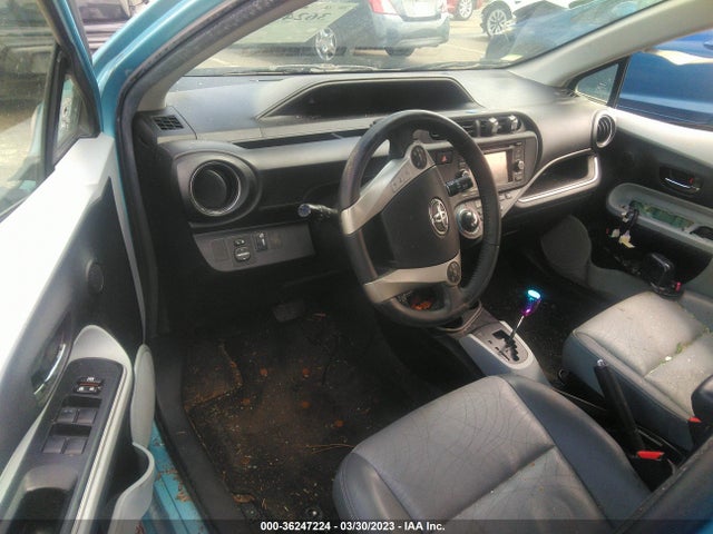 Toyota Prius C One/three/two/four 2014 JTDKDTB32E1066573 Image 6
