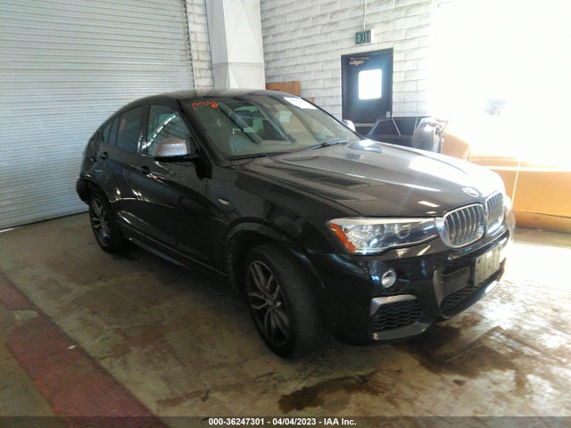 2018 BMW X4, VIN: 5UXXW7C52J0W64099