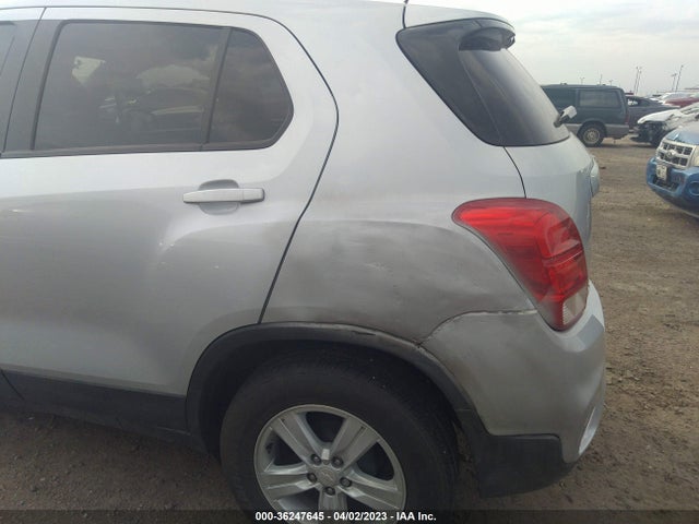 Chevrolet TRAX LS 2020 3GNCJKSB7LL308429 Image 12