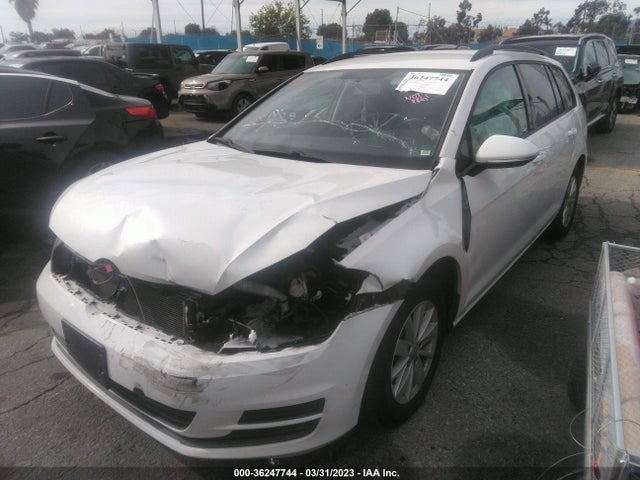 3VWC17AU2GM508057 Volkswagen Golf Sportwagen Tsi S