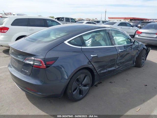 Tesla Model 3 Long Range 2018 5YJ3E1EB4JF170119 Image 4