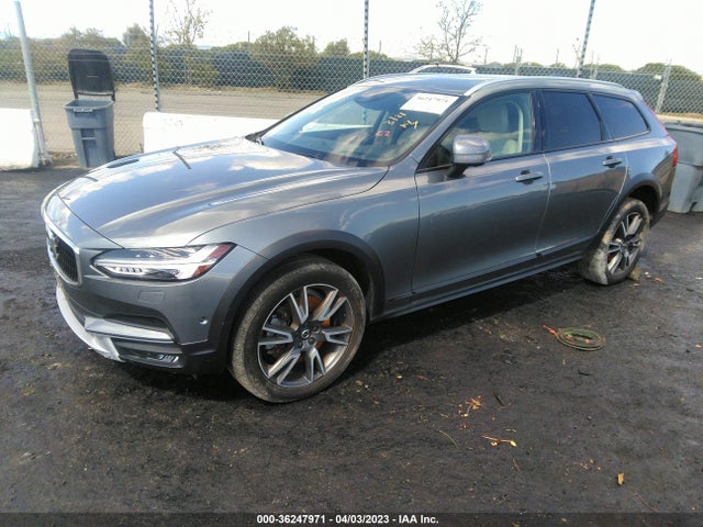 2017 Volvo V90, VIN: YV4A22NL4H1004438