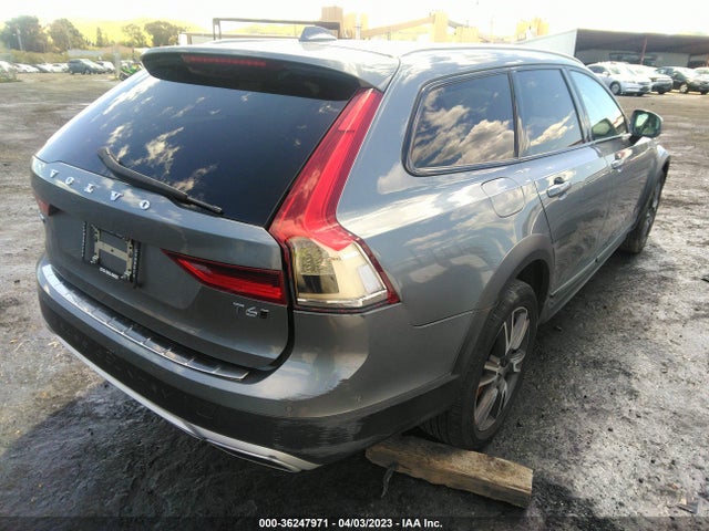 2017 Volvo V90, VIN: YV4A22NL4H1004438